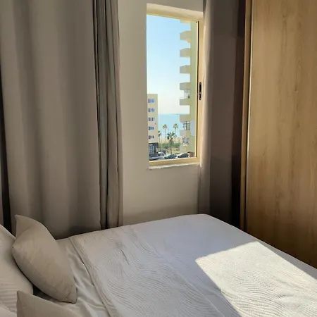 Apartment Troy's Beachside Escape Durrës