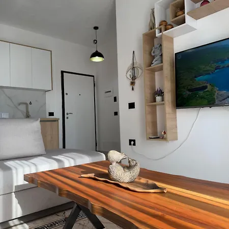 Troy's Beachside Escape Durres